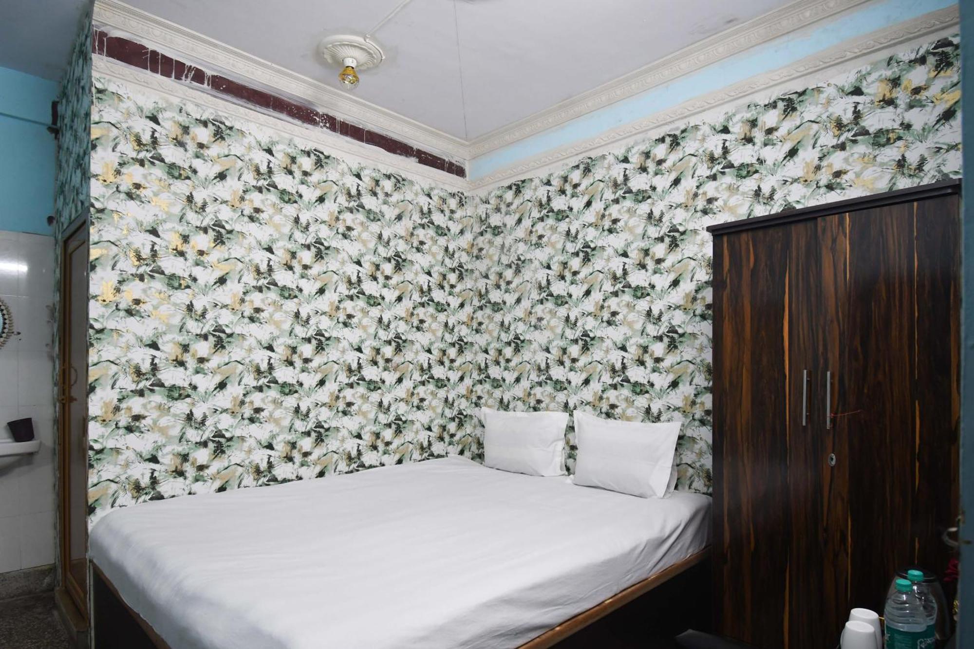 Hotel O Blue Cherry Guest House Kalkutta Exterior foto