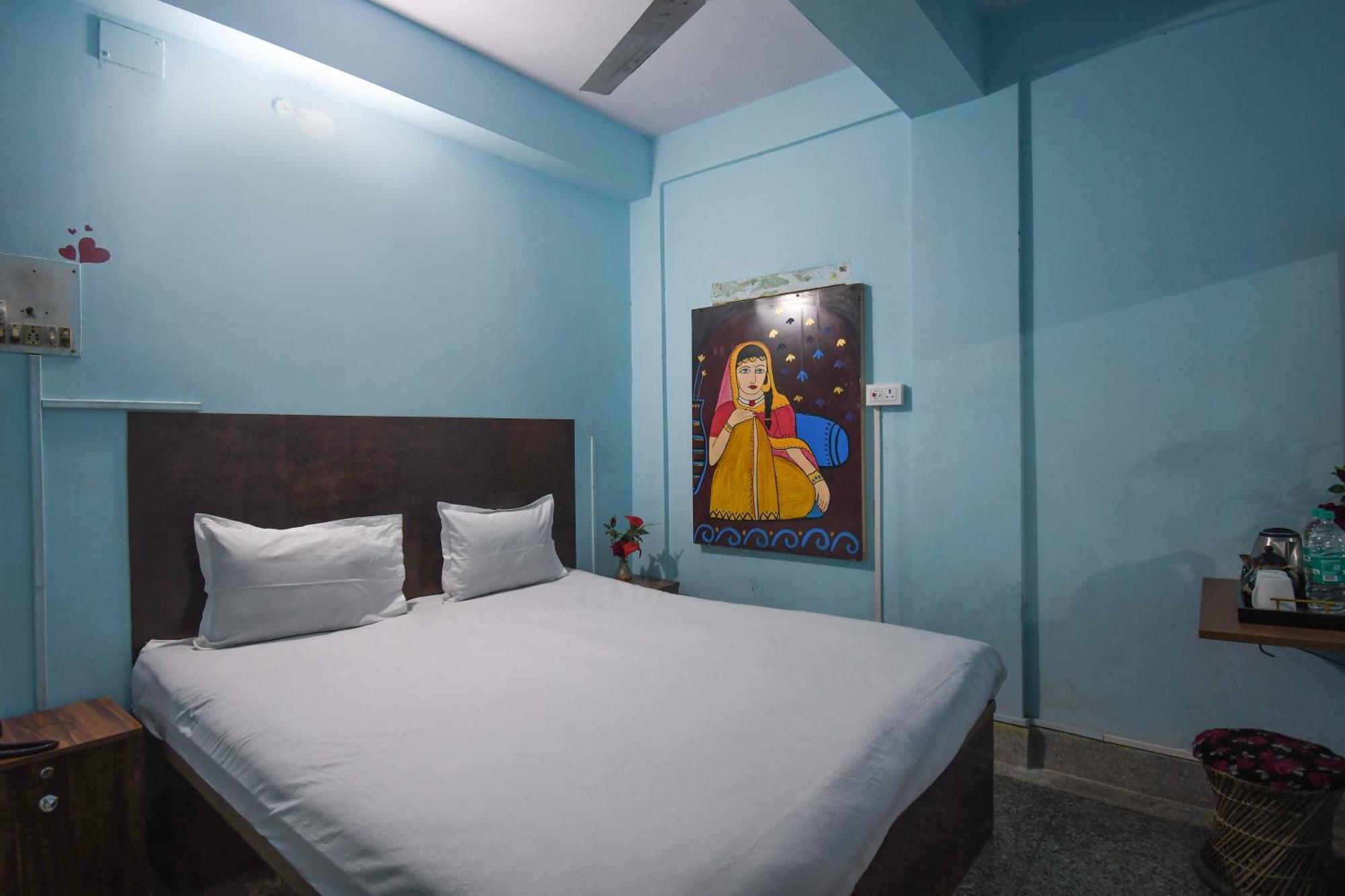 Hotel O Blue Cherry Guest House Kalkutta Exterior foto